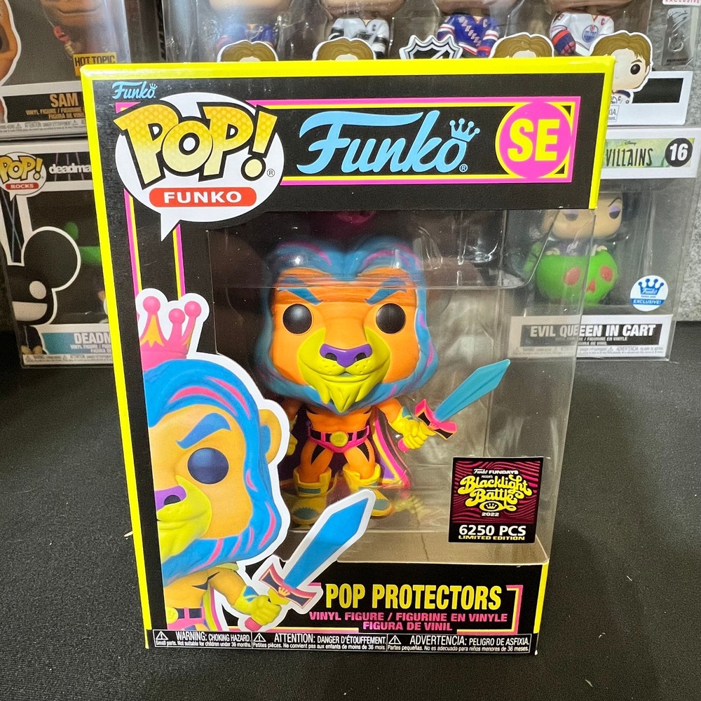Funko Pop Protectors Blacklight Battle 2022 Fundays Limited Edition 6250 PCS SE
